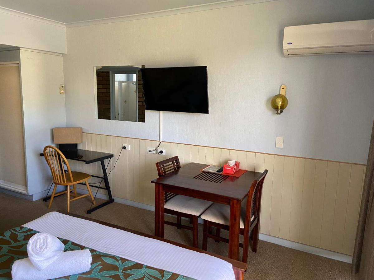 Abel Tasman Waterfront Motel Lakes Entrance Extérieur photo