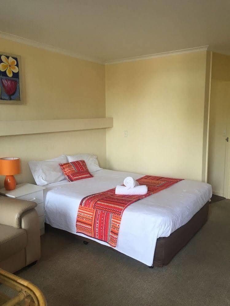 Abel Tasman Waterfront Motel Lakes Entrance Extérieur photo