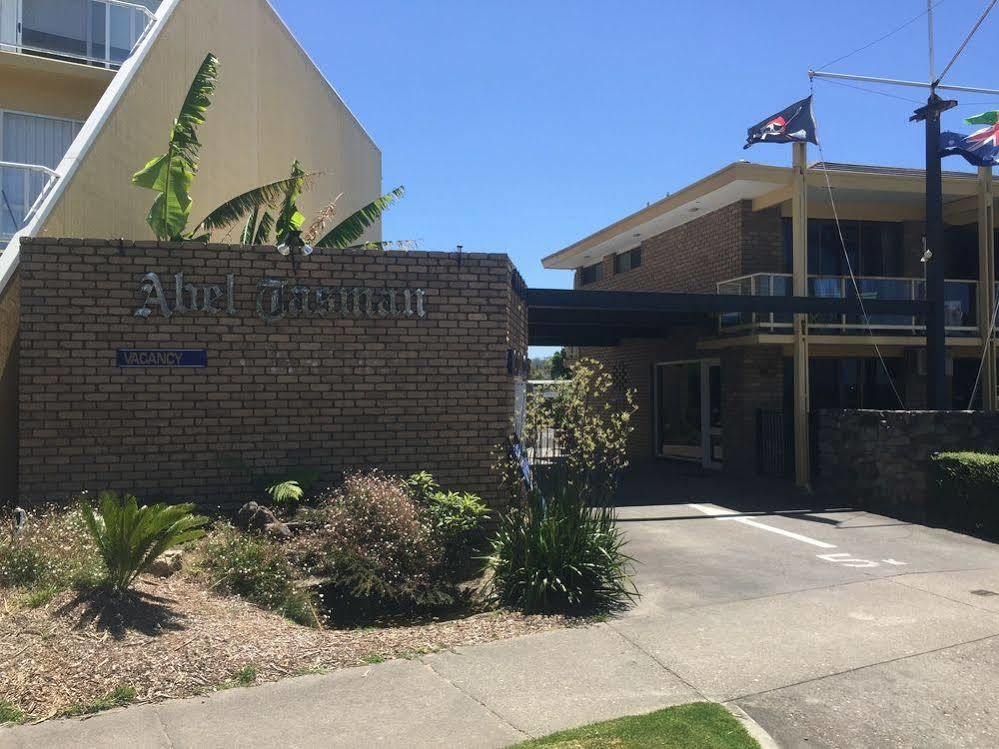 Abel Tasman Waterfront Motel Lakes Entrance Extérieur photo