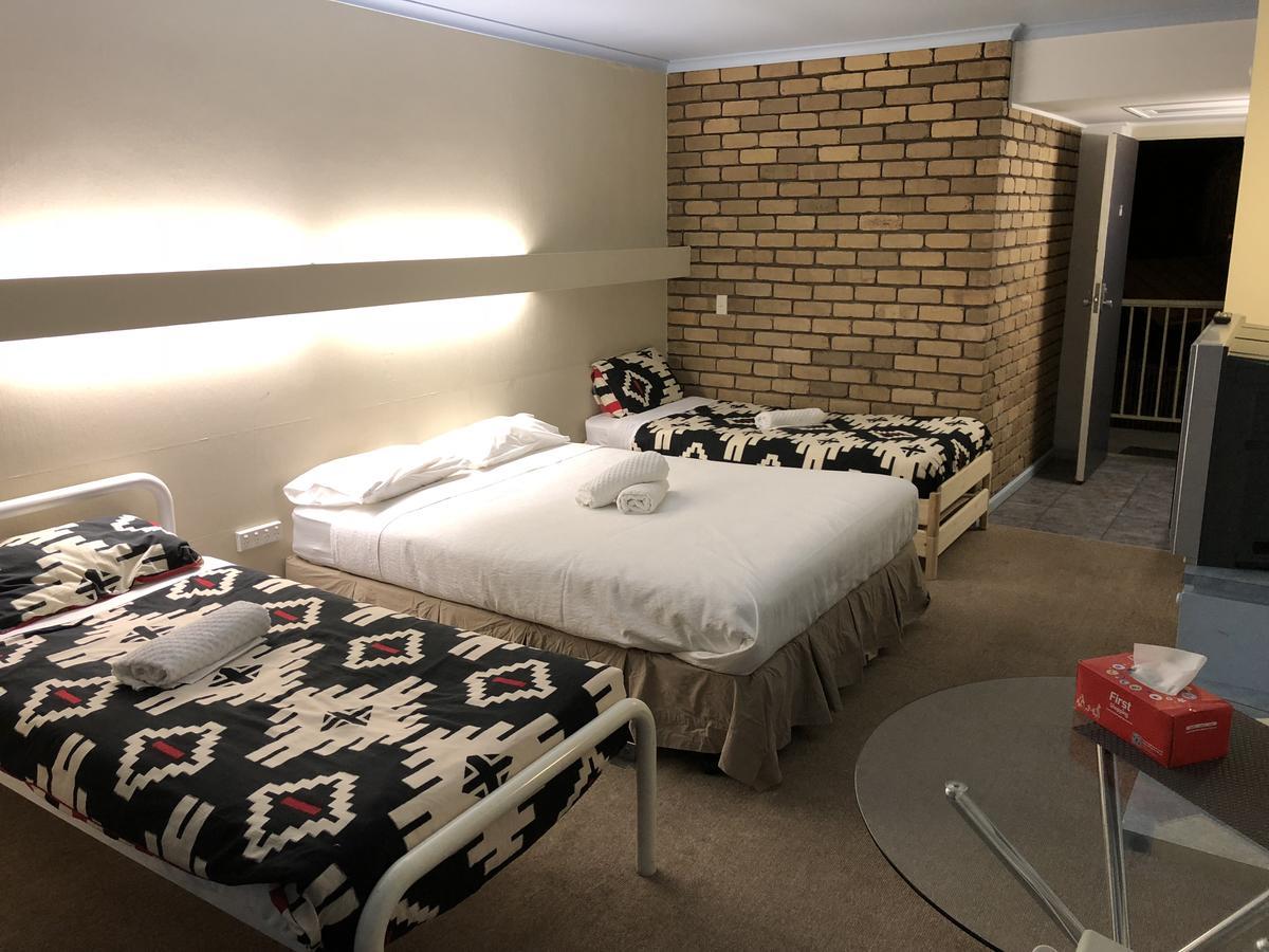 Abel Tasman Waterfront Motel Lakes Entrance Extérieur photo